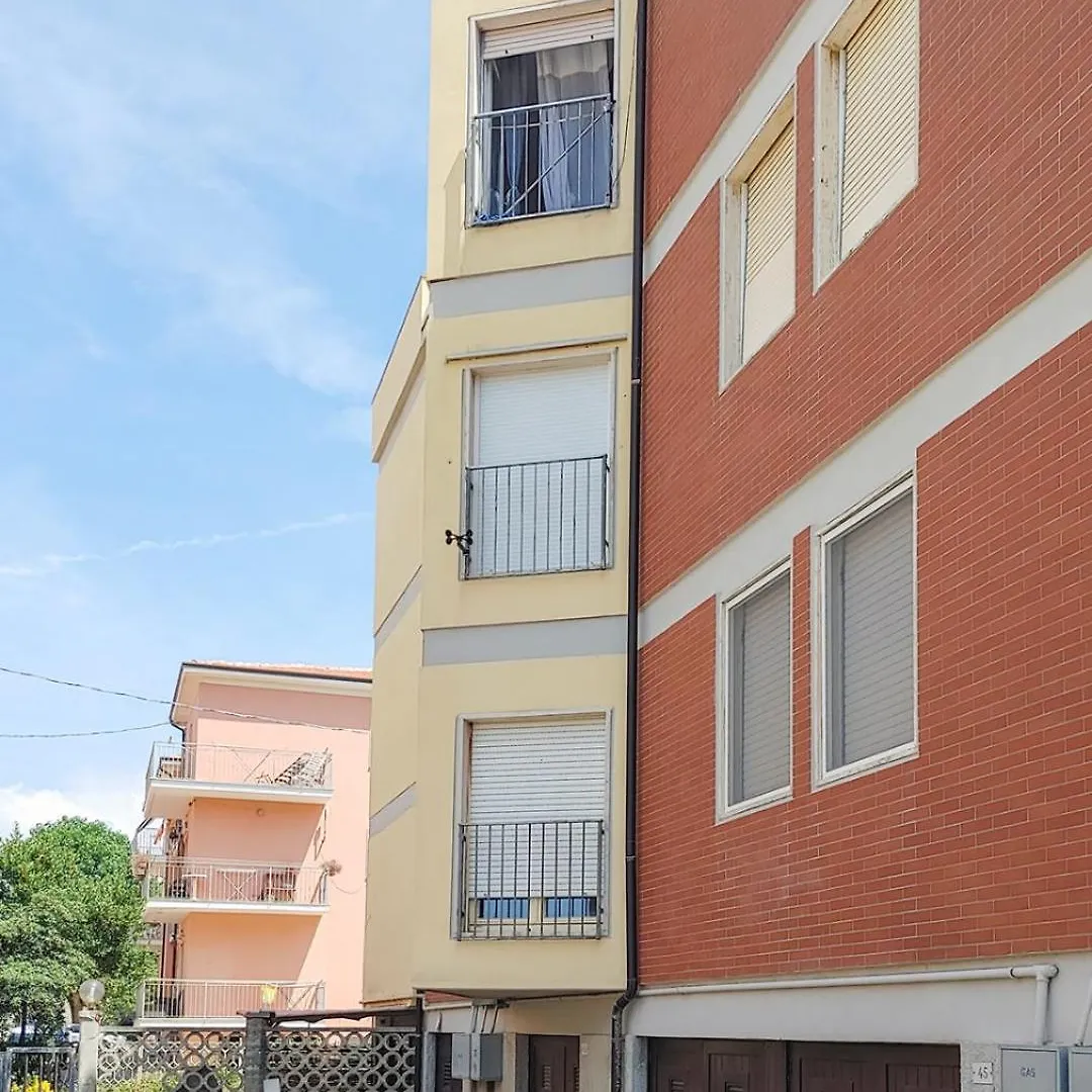 A Mare Con Vista Sul Mare A 50 Mt Apartment Marinella di Sarzana